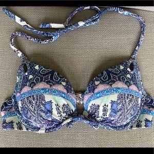 Victoria’s Secret bathing suit top
